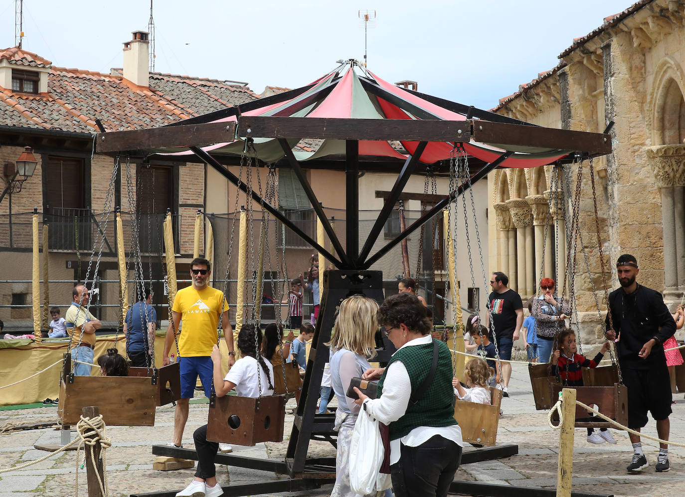 Fotografías del Mercado del Arrabal de San Lorenzo