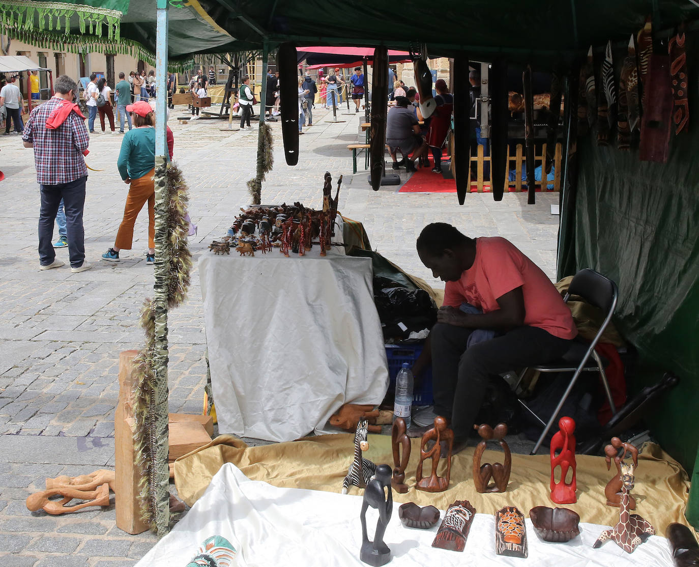 Fotografías del Mercado del Arrabal de San Lorenzo