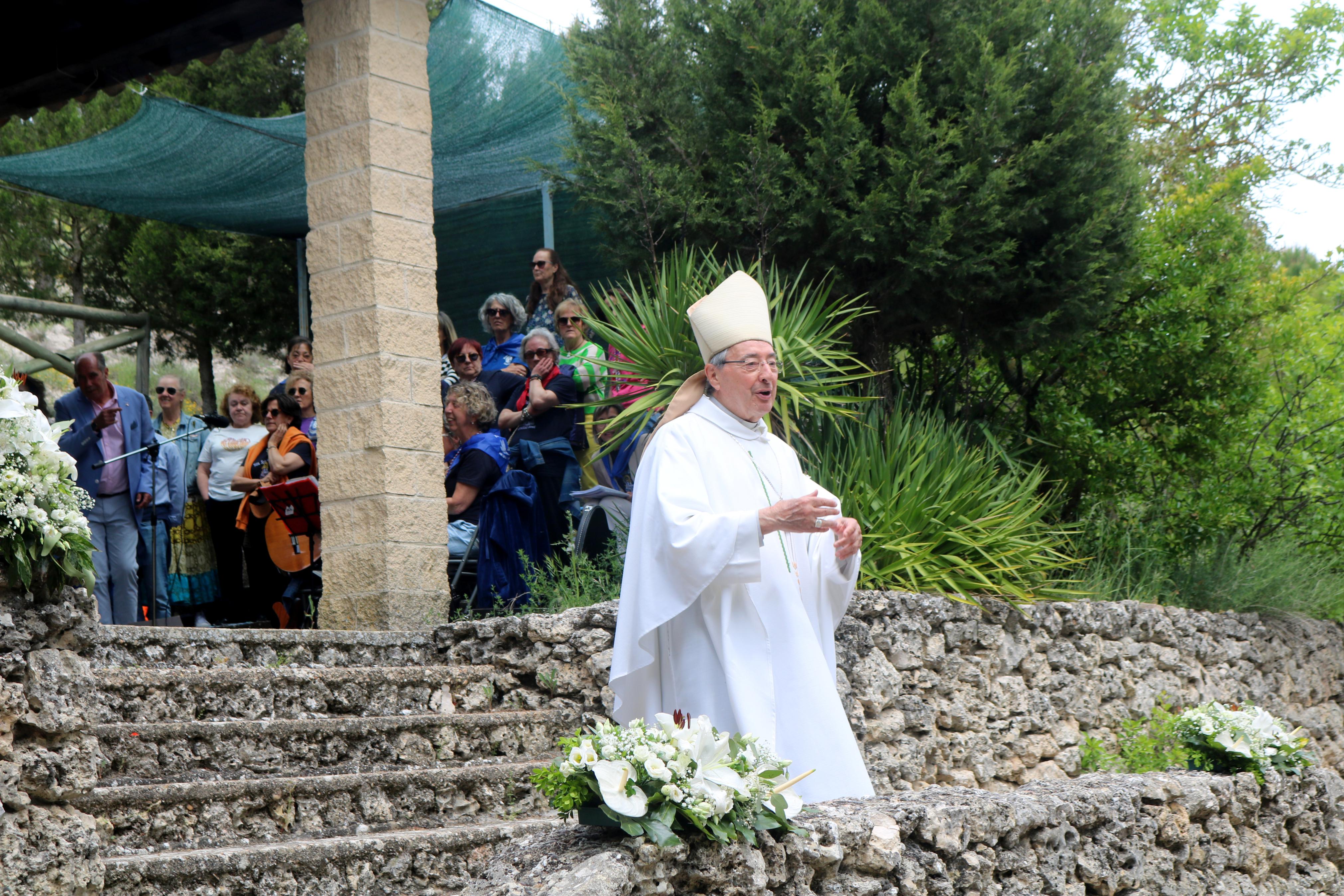 Antigüedad danza en honor a la Virgen de Garón