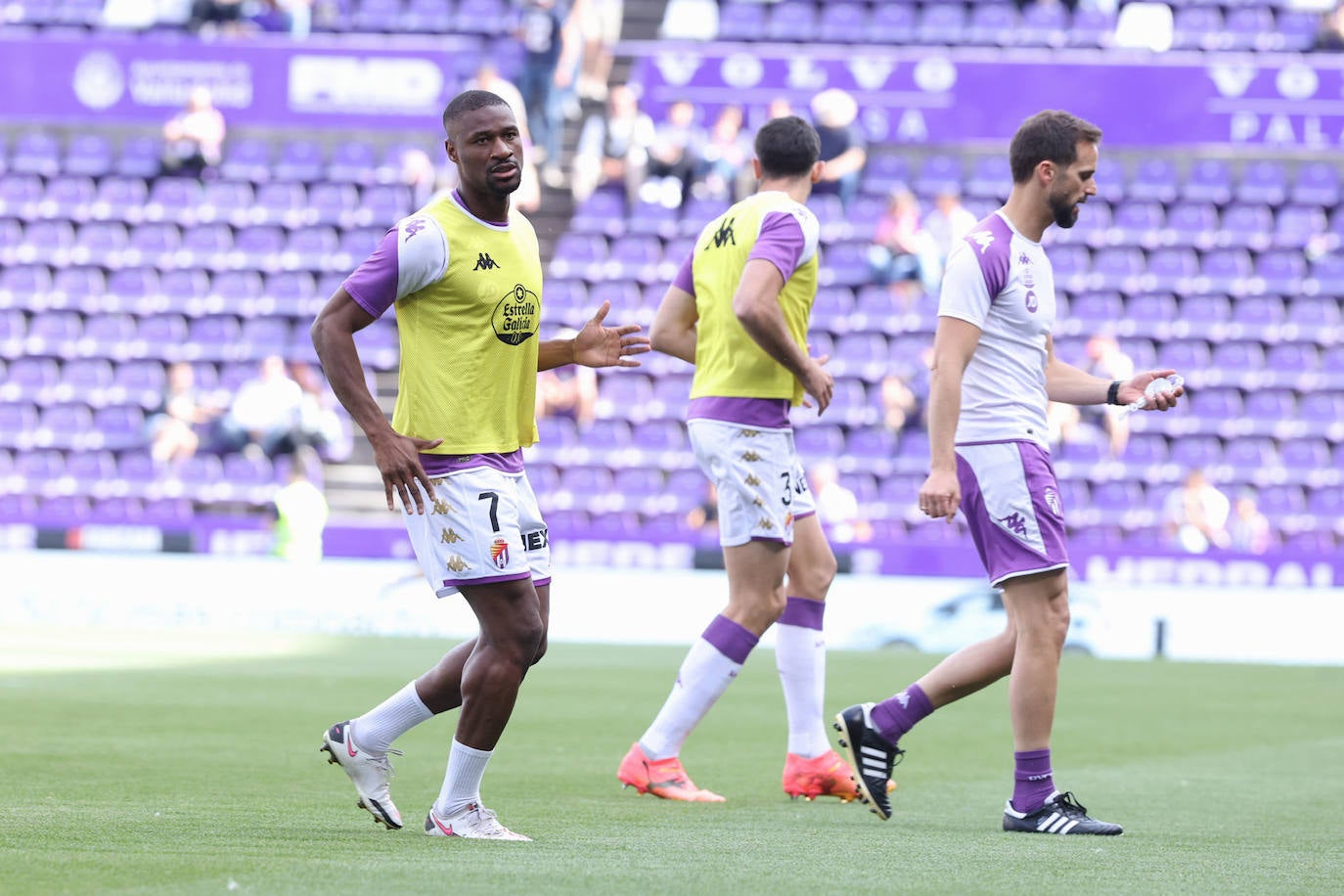 Todas las fotos del Real Valladolid - Villarreal B