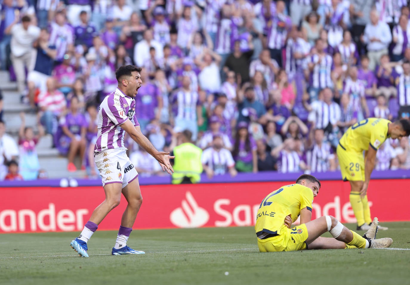 Todas las fotos del Real Valladolid - Villarreal B