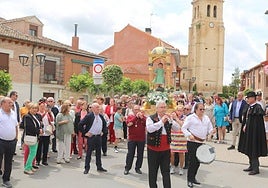 Celebración del Bautizo del Niño en Villamuriel.
