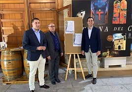 José Luis Navas, Jesús Sánchez y Guzmán Gómez durante la presentación