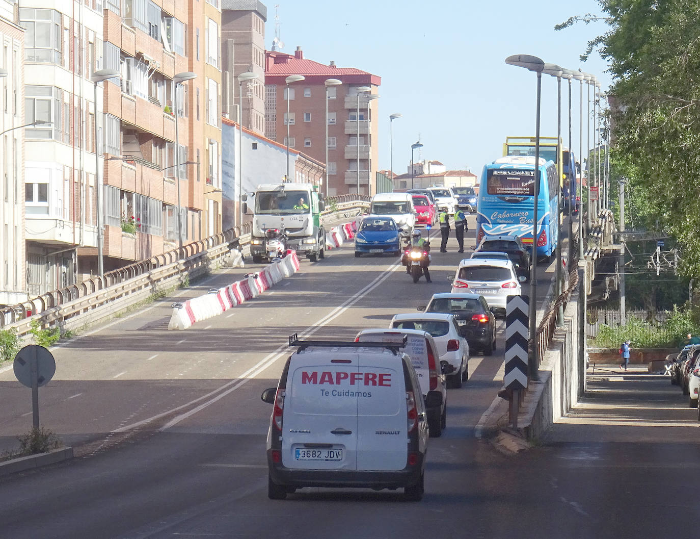 Tráfico y obras en el viaducto de Arco de Ladrillo