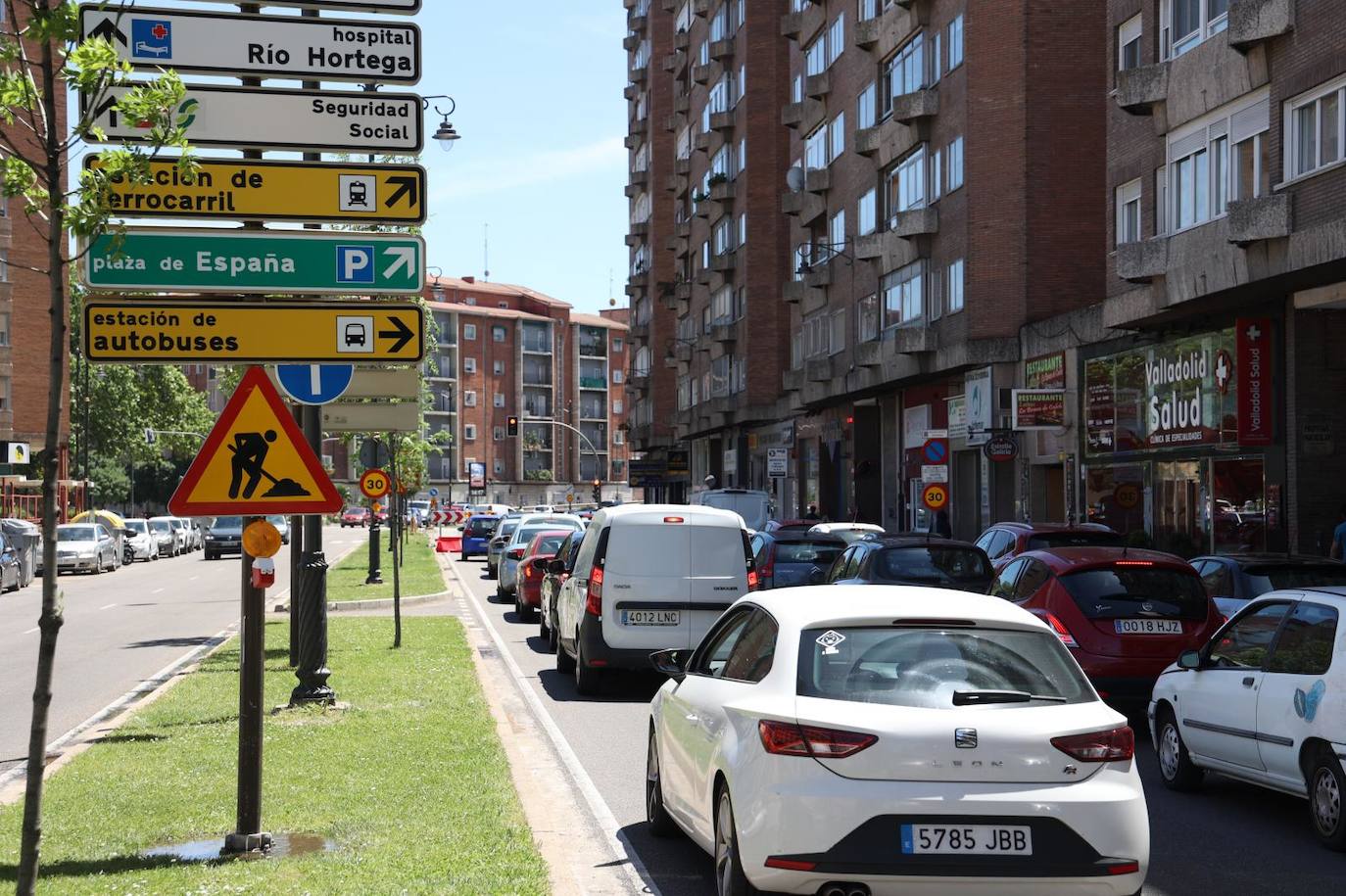 Tráfico y obras en el viaducto de Arco de Ladrillo