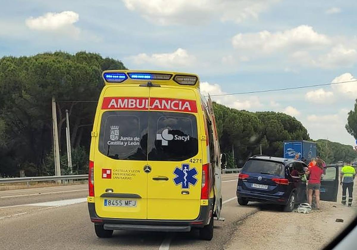 La ambulancia, en el lugar del siniestro.