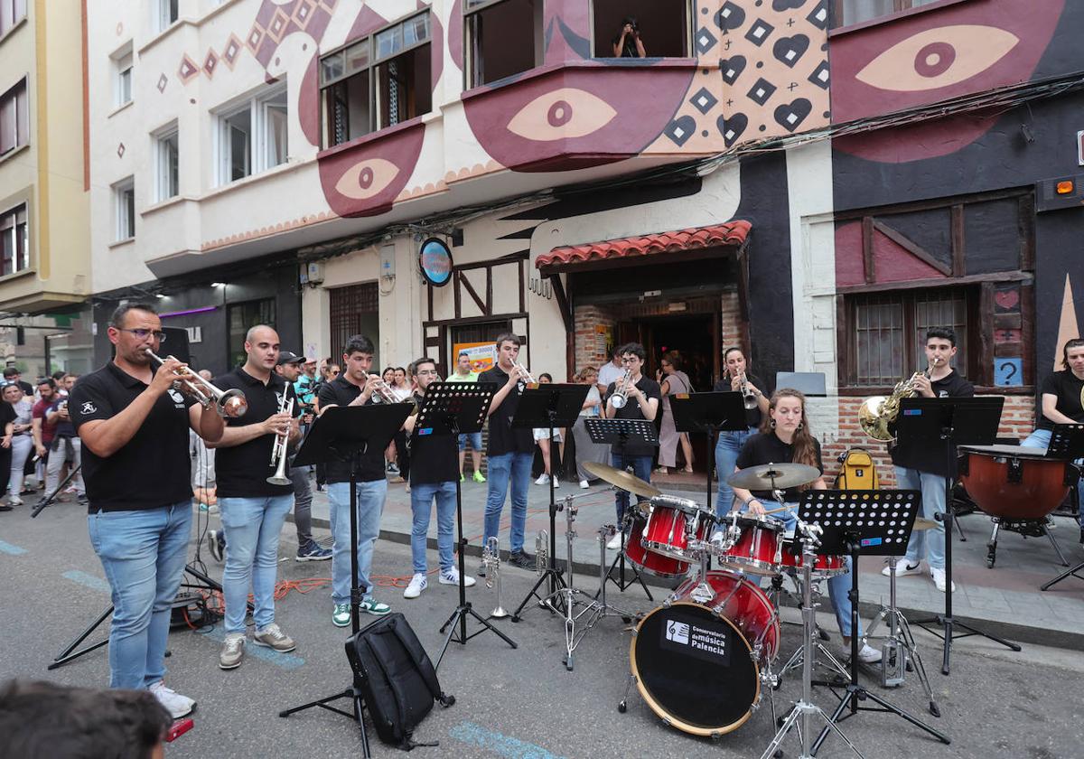 El Palencia Sonora llega con viento y percusión