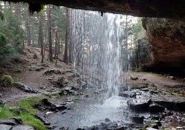 Cascada en Duruelo de la Sierra