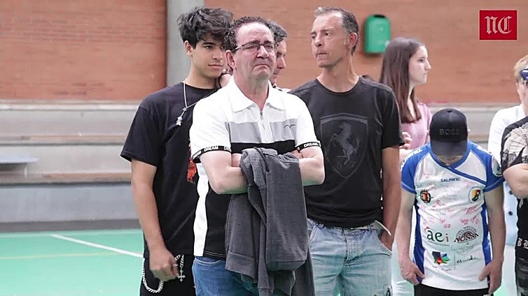 Emoción y lágrimas para decir adiós a toda una vida en el Caja Rural Aula Valladolid