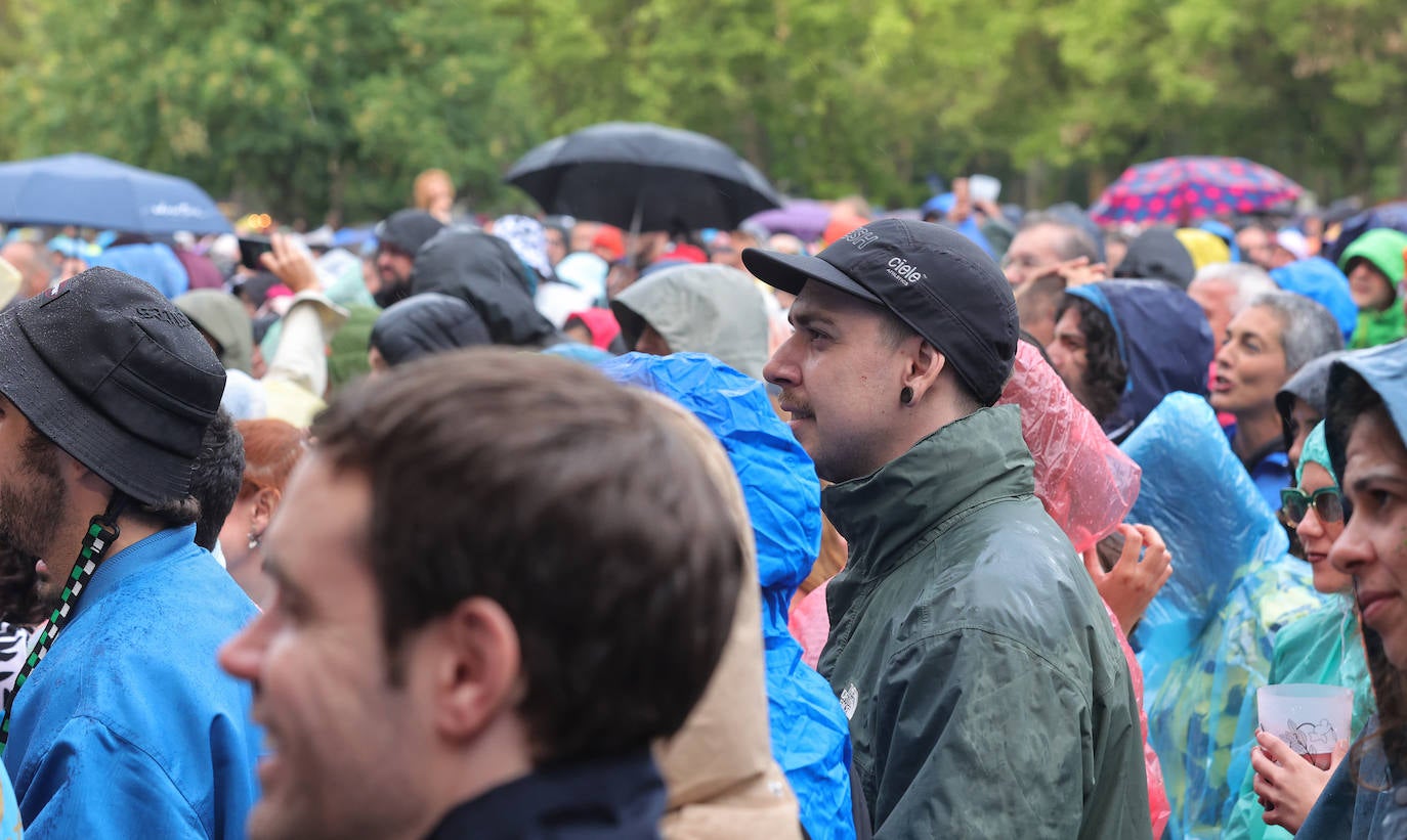 La lluvia no puede con el calor musical del Palencia Sonora