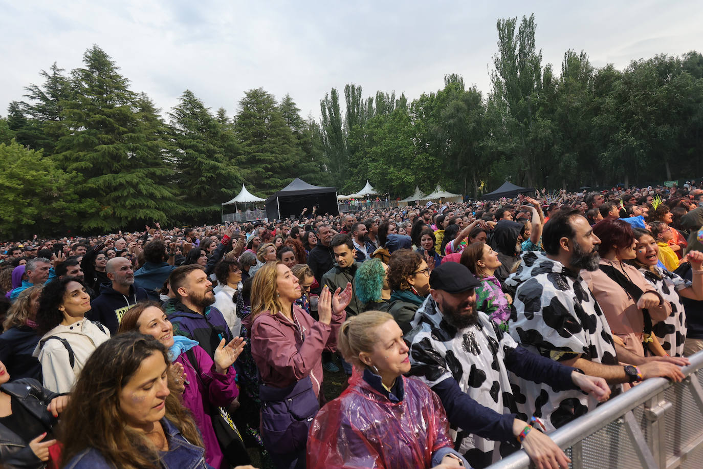 La lluvia no puede con el calor musical del Palencia Sonora