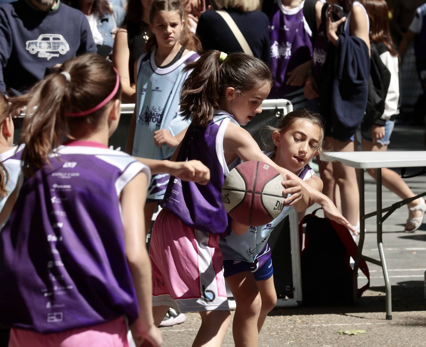 Los torneos de 3x3 en Acera Recoletos en imágenes