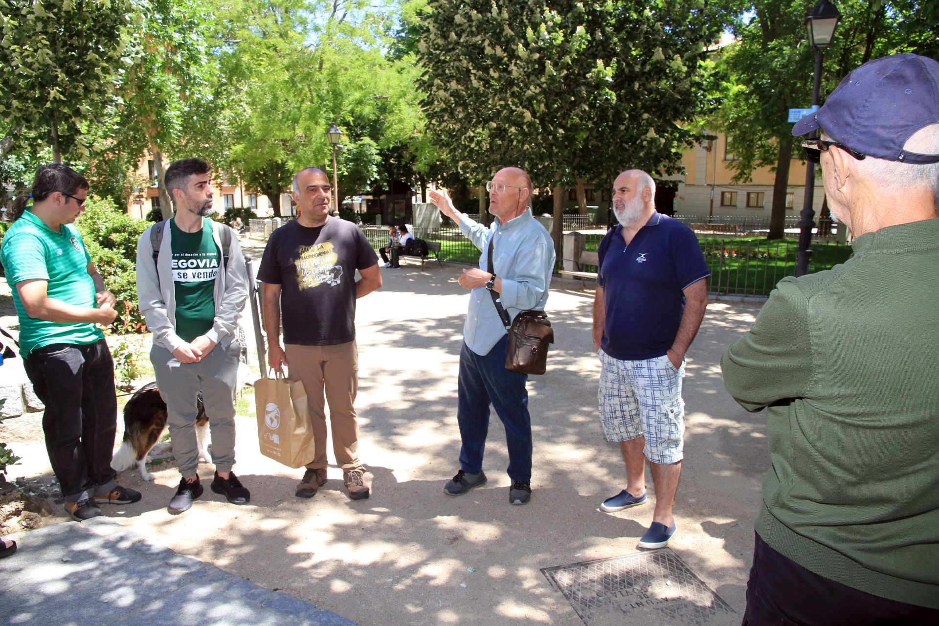 Fotografías del paseo para explicar la gentrificación de Segovia