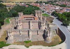 Plano aéreo del castillo de Coca, su principal reclamo patrimonial.