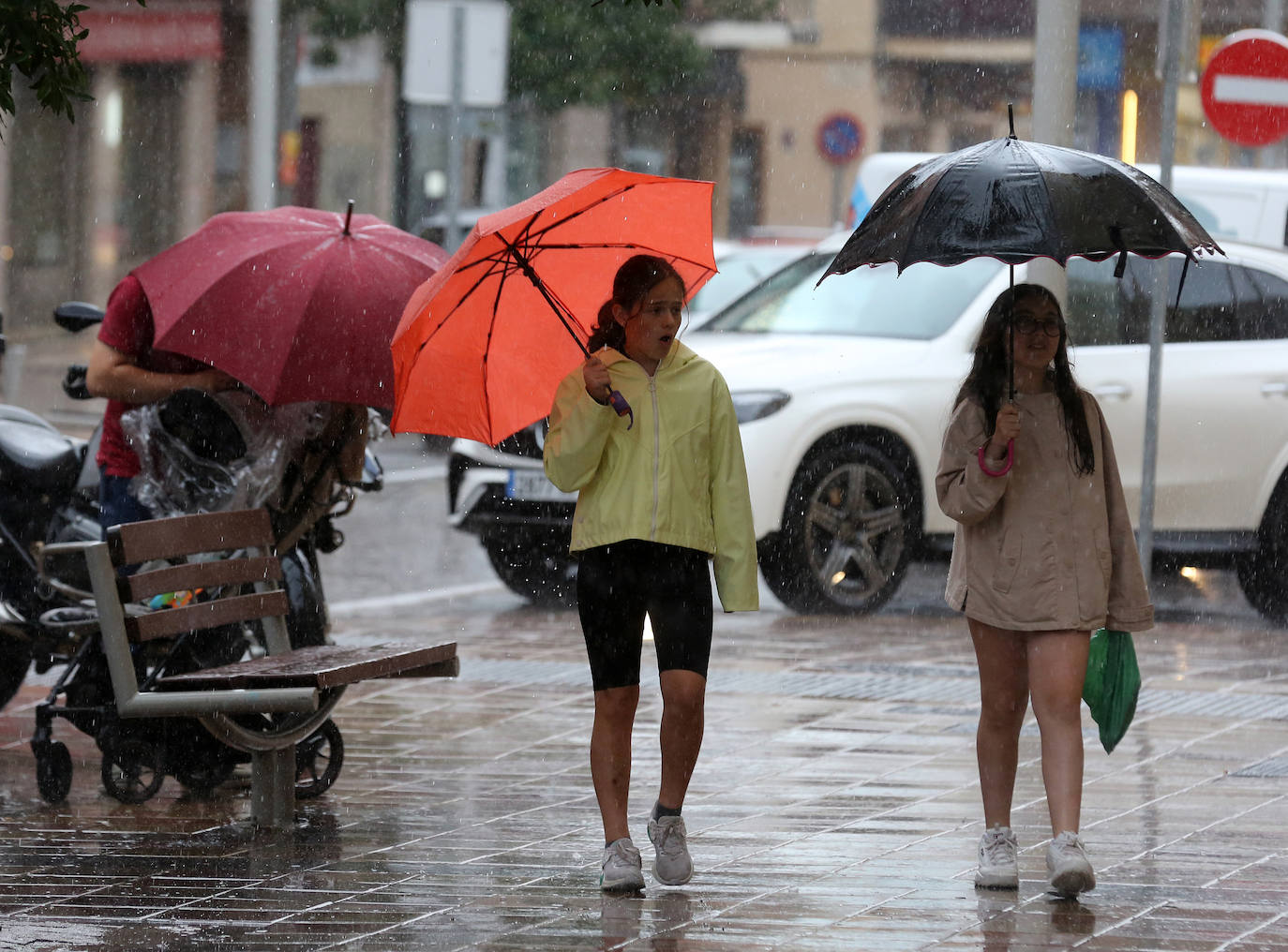 Una tormenta descarga más de 15 litros por metro cuadrado