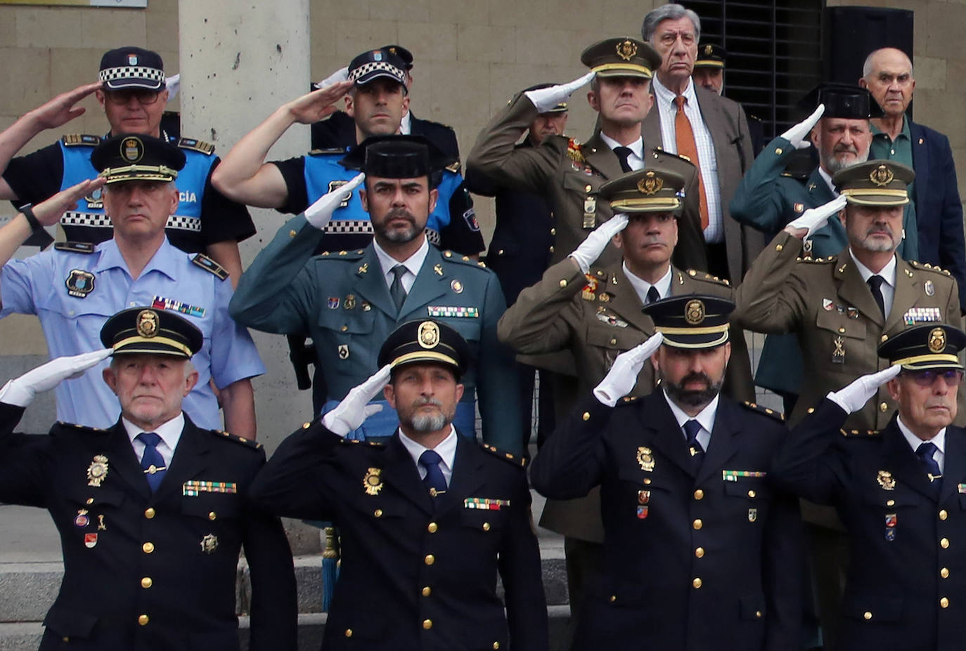 Fotografías del homenaje en Segovia a los policías víctimas del terrorismo