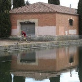 El Ayuntamiento incluirá en sus planes la rehabilitación del edificio de la Dársena