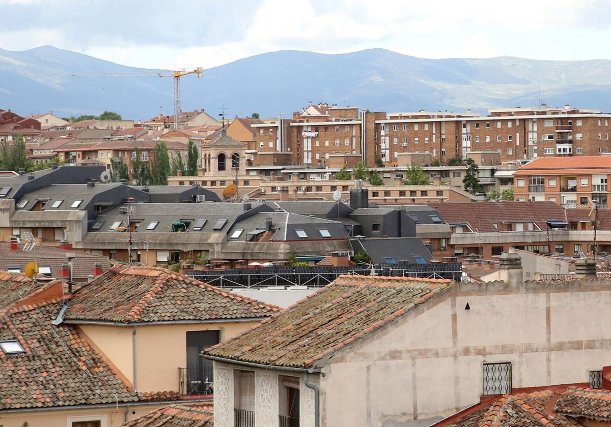 Vista de numerosos edificios del centro de Segovia.