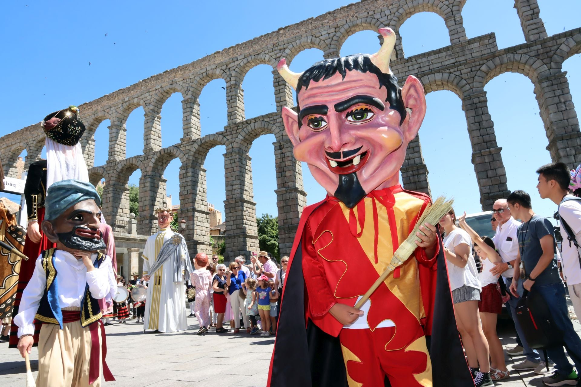 Fotografías de la mañana de San Juan en Segovia