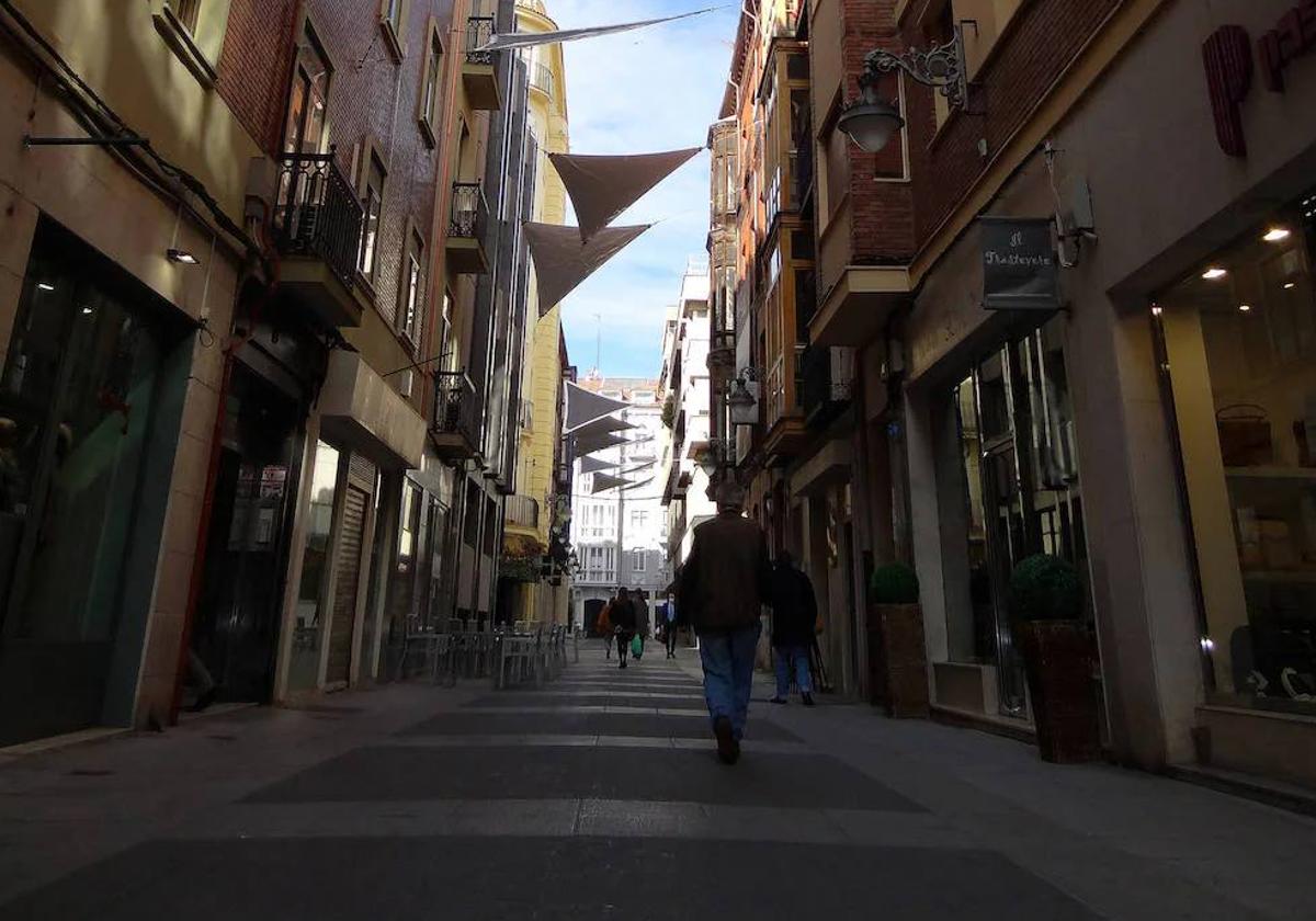 Calle Santa María en Valladolid.