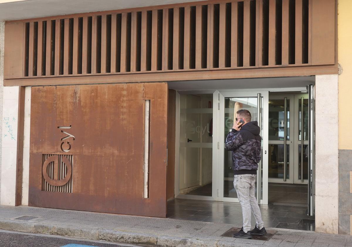 Oficina del Ecyl en Palencia, en una imagen de archivo.