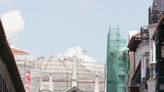 Imagen después - Se hunde la cúpula de una iglesia en Valladolid durante unas obras de rehabilitación