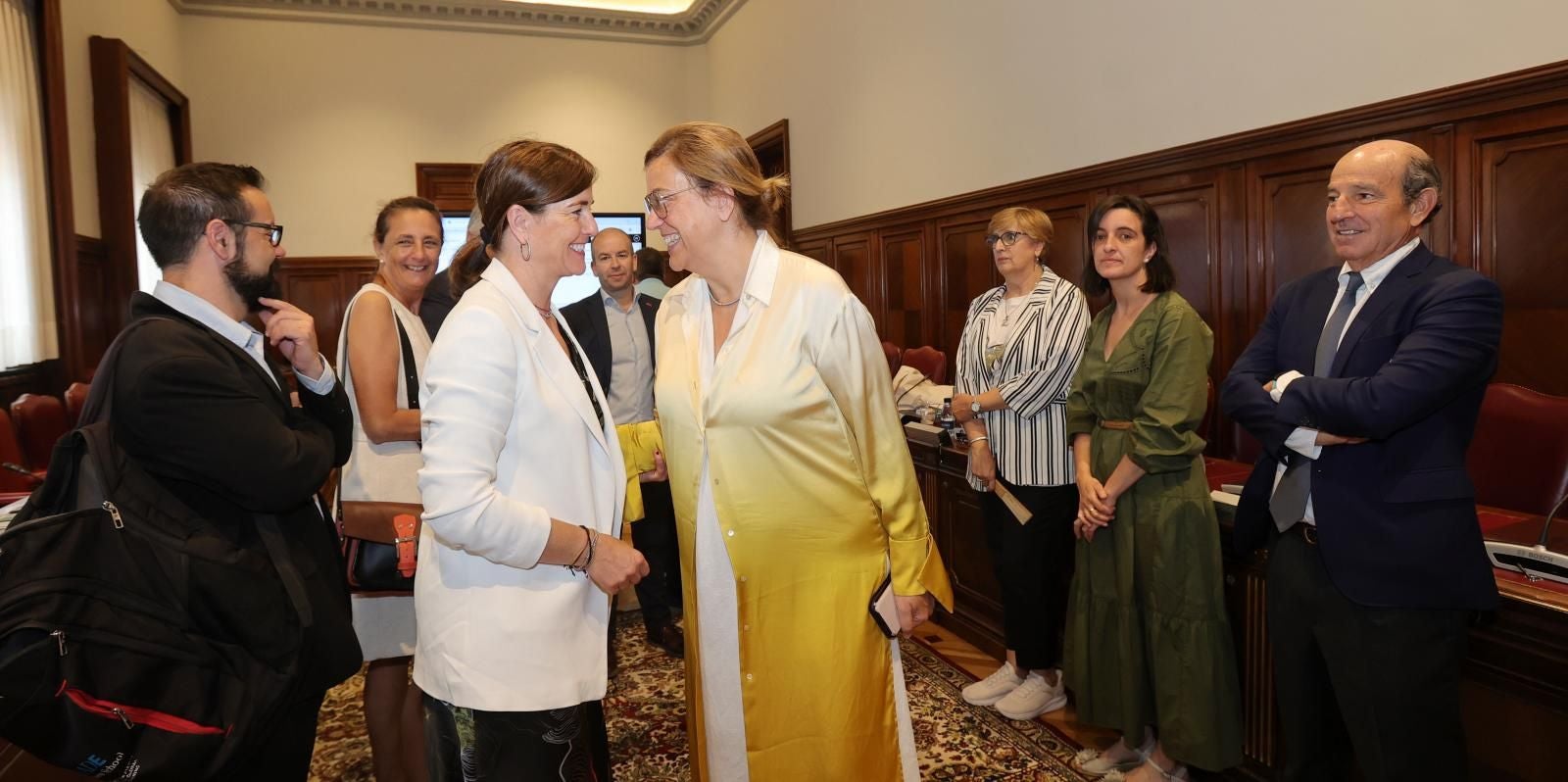 Participantes en la reunión del patronato de la Fundación Santa María la Real.