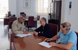 Firma del convenio con AMGu.