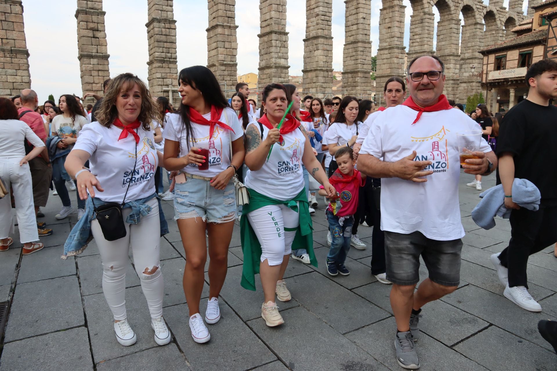 Fotografías de la concentración de peñas y charangas en Segovia