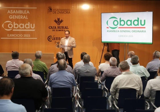 Un momento de la Asamblea General de Cobadu.