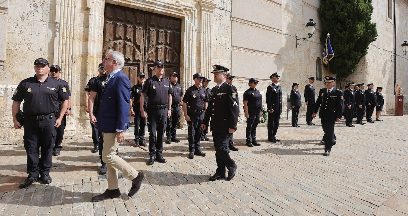 La Policía Nacional de Palencia homenajea a los agentes víctimas de terrorismo