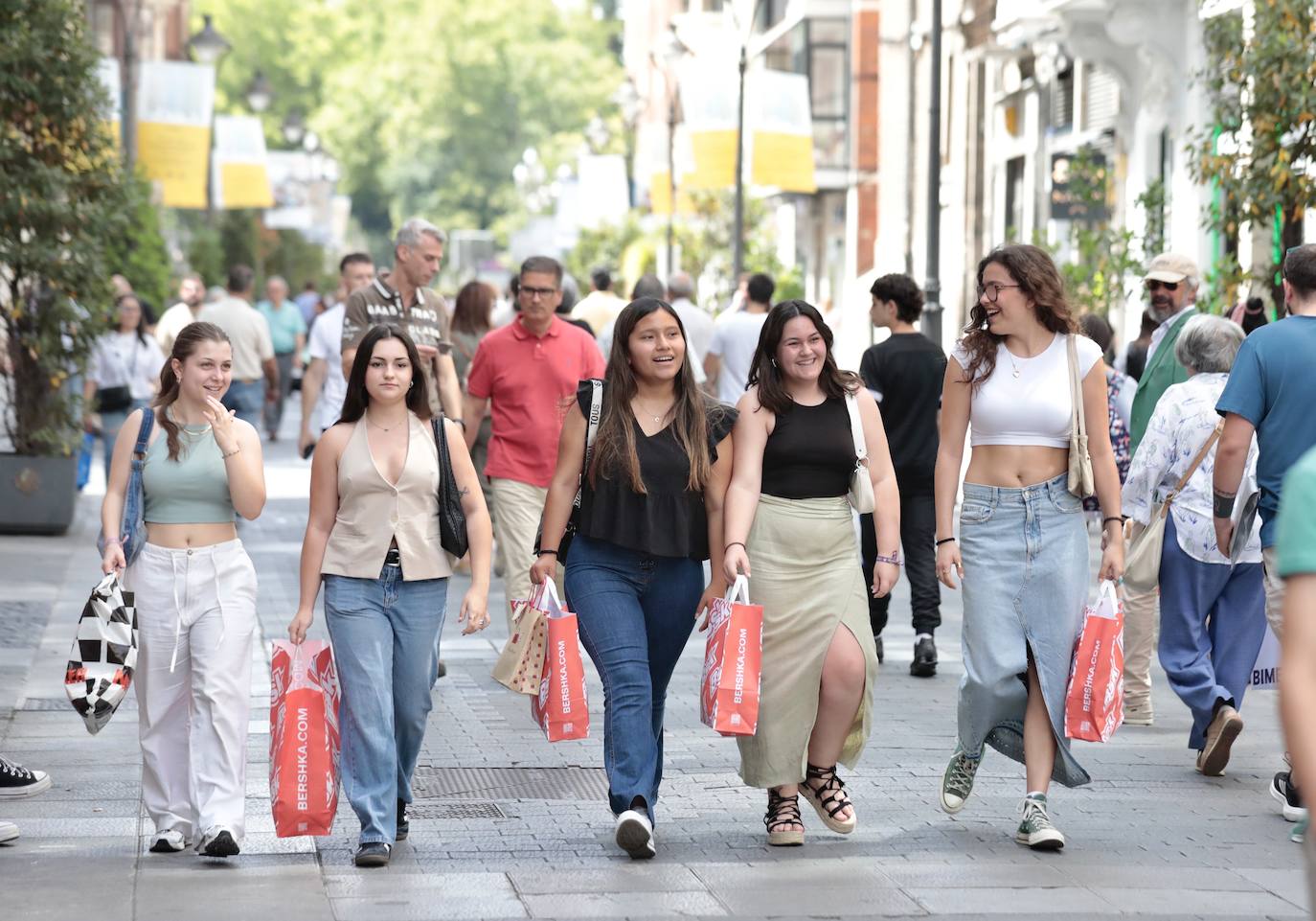 Las rebajas se anticipan en Valladolid