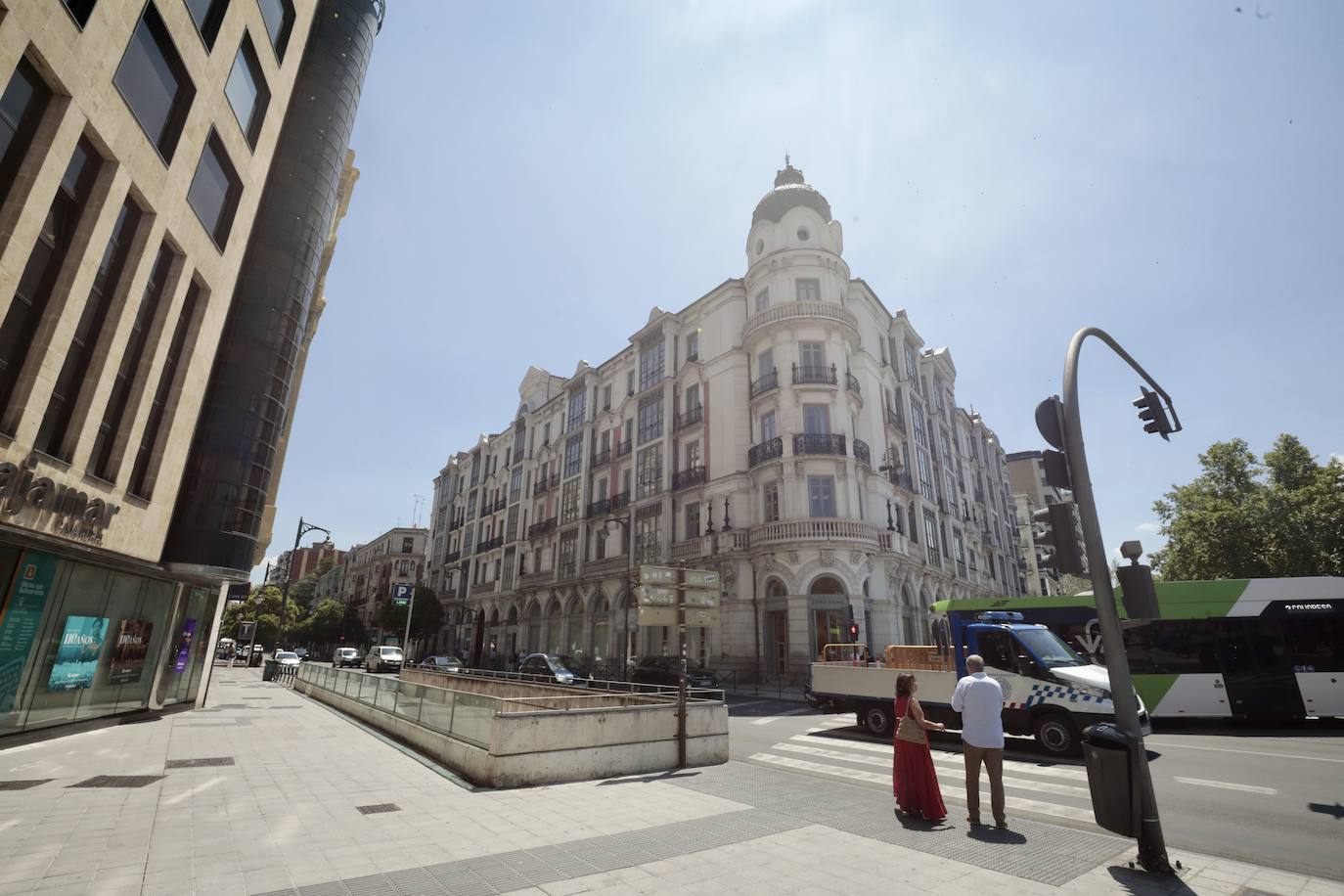 La calle de Miguel Íscar, la más burguesa de Valladolid