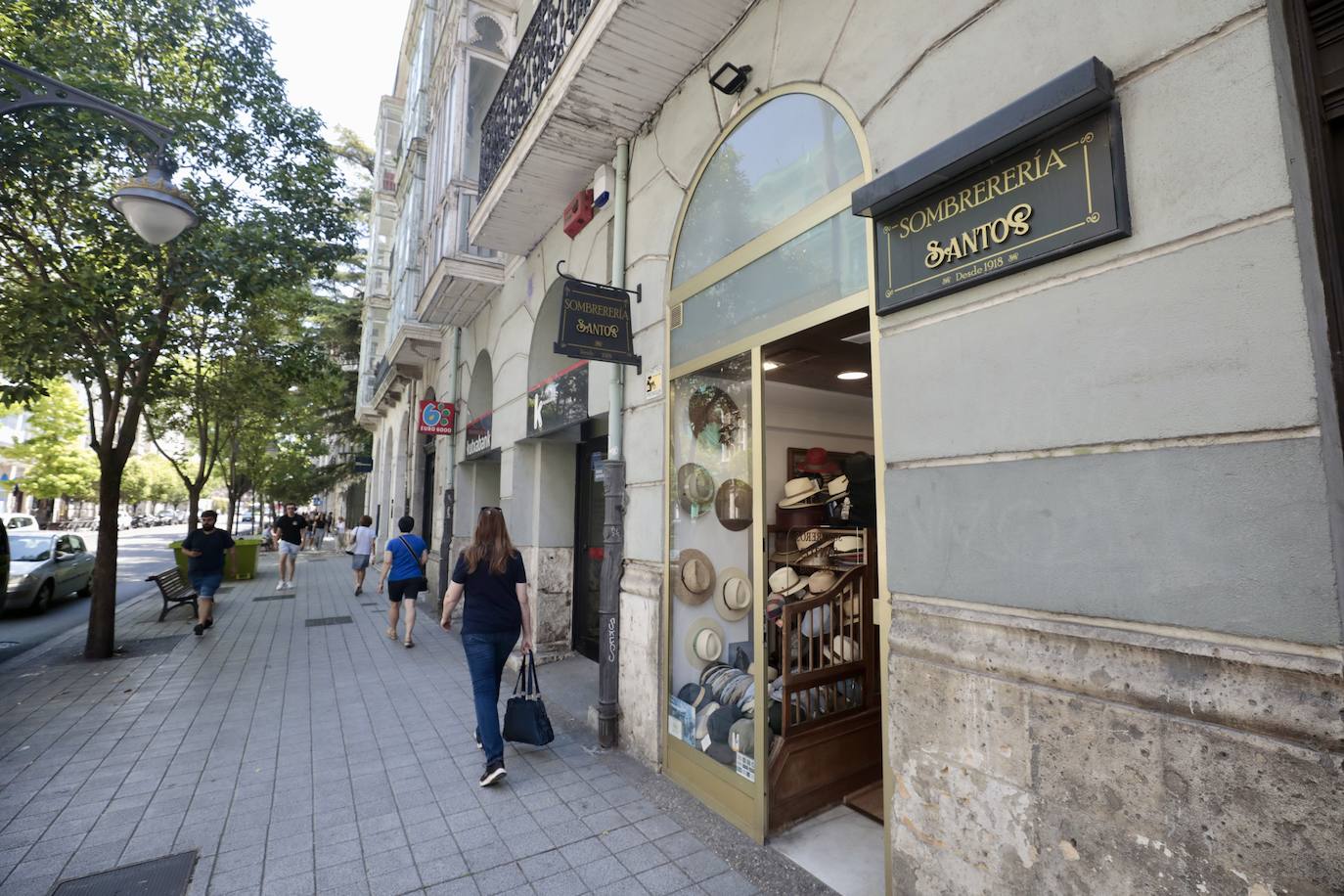 La calle de Miguel Íscar, la más burguesa de Valladolid