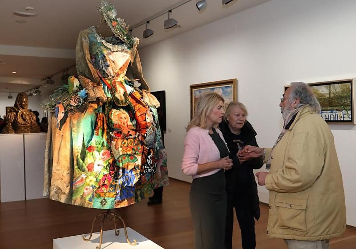 Piezas en una pasada exposición de Thieldón.