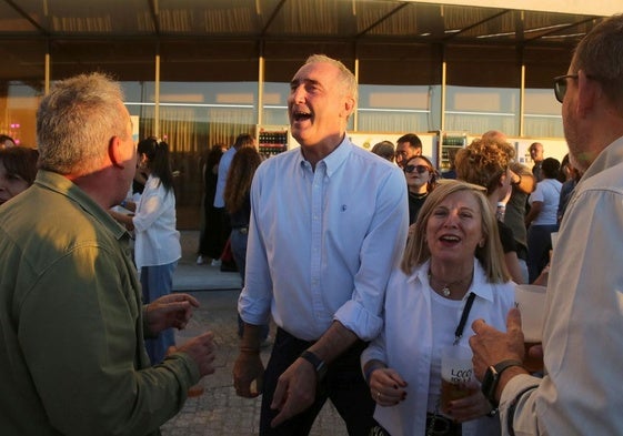 José Mazarías, durante el concierto Locos por la Música en la plaza del CIDE.