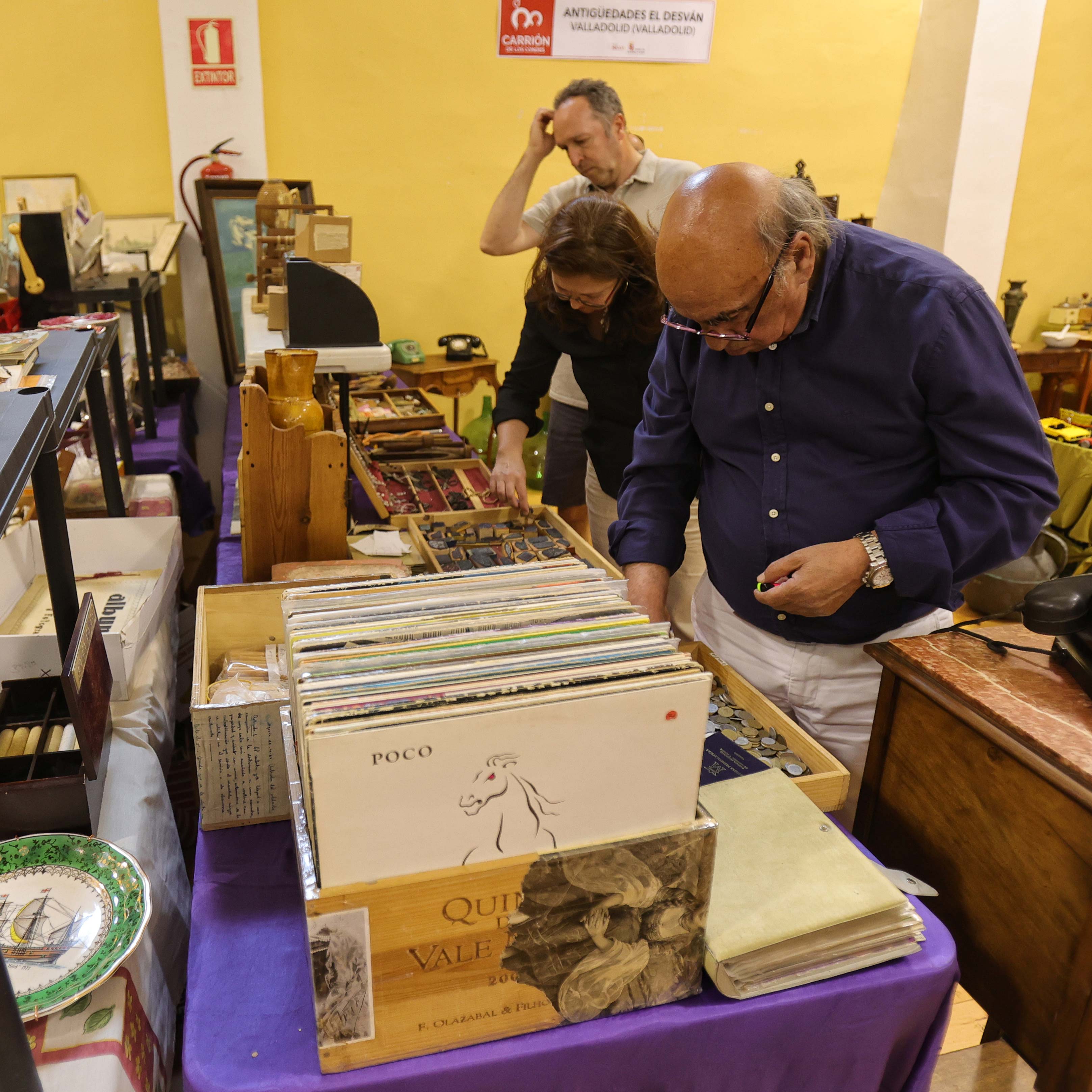 Feria de antigüedades en Carrión de los Condes