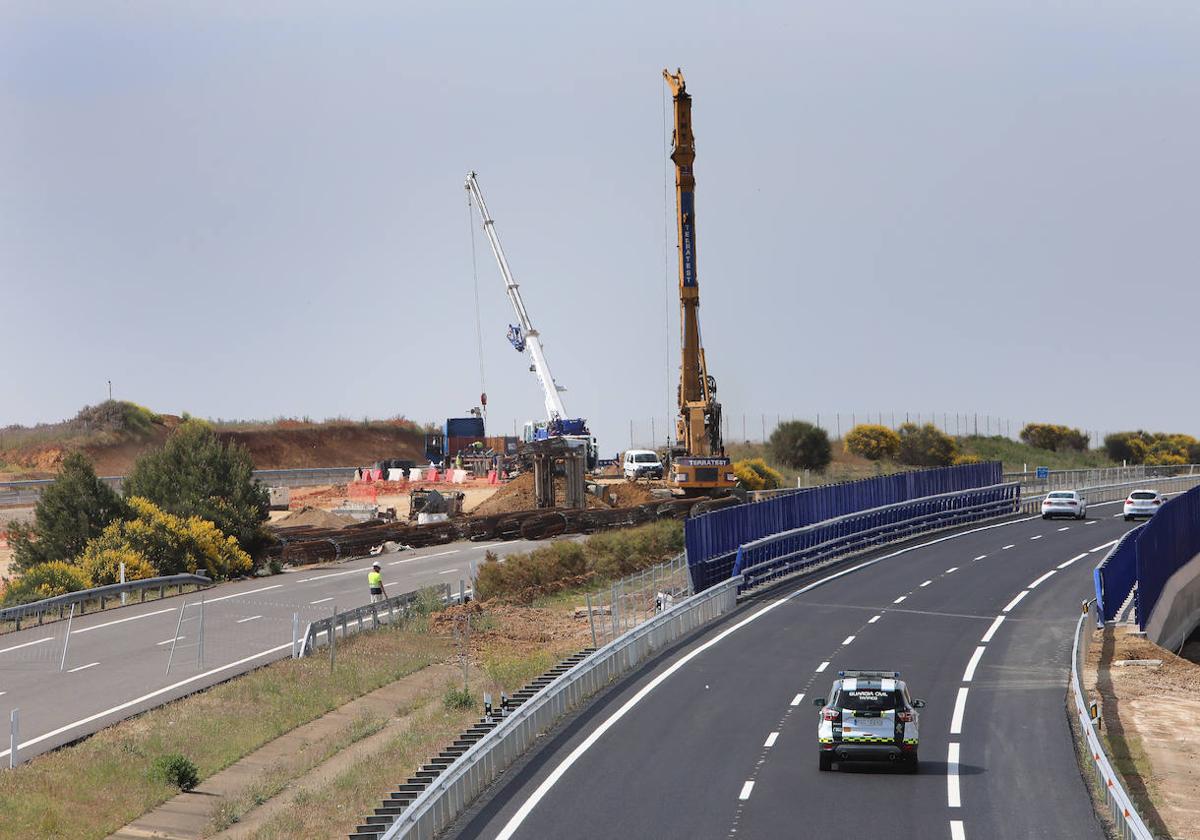 Corte en la A-67 por las cercanas obras de la alta velocidad.