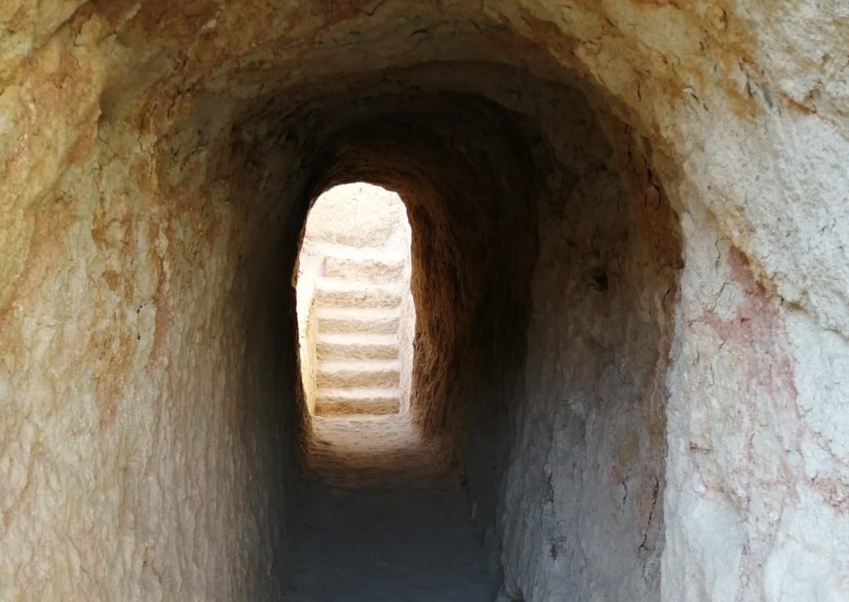 Imagen secundaria 1 - Algunas de los restos del castillo-fortaleza de Alaejos 