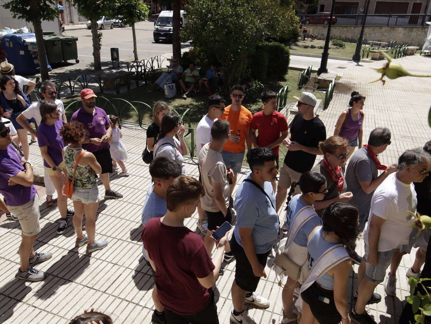 Las peñas animan las fiestas de Osorno