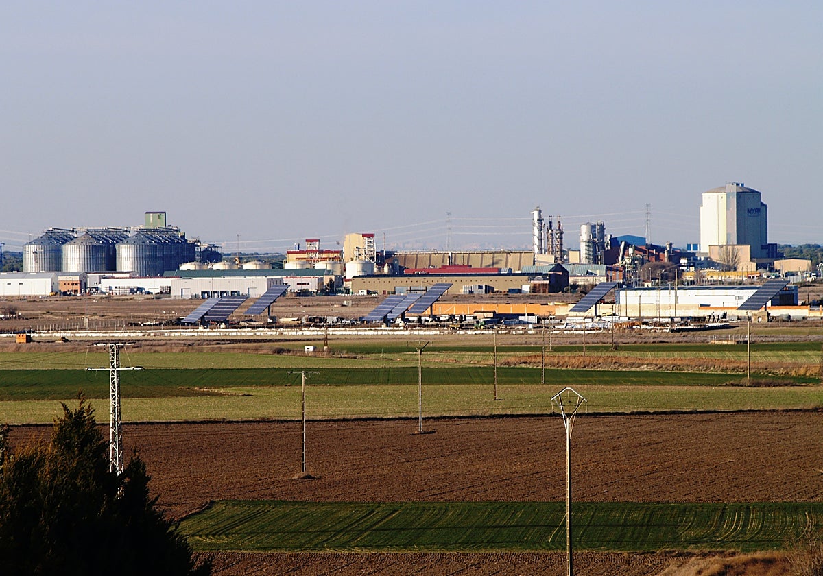Instalaciones de Acor, industria señera de Olmedo y elemento clave en la atracción de empresas a la villa.