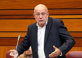 Francisco Igea en un pleno de las Cortes.