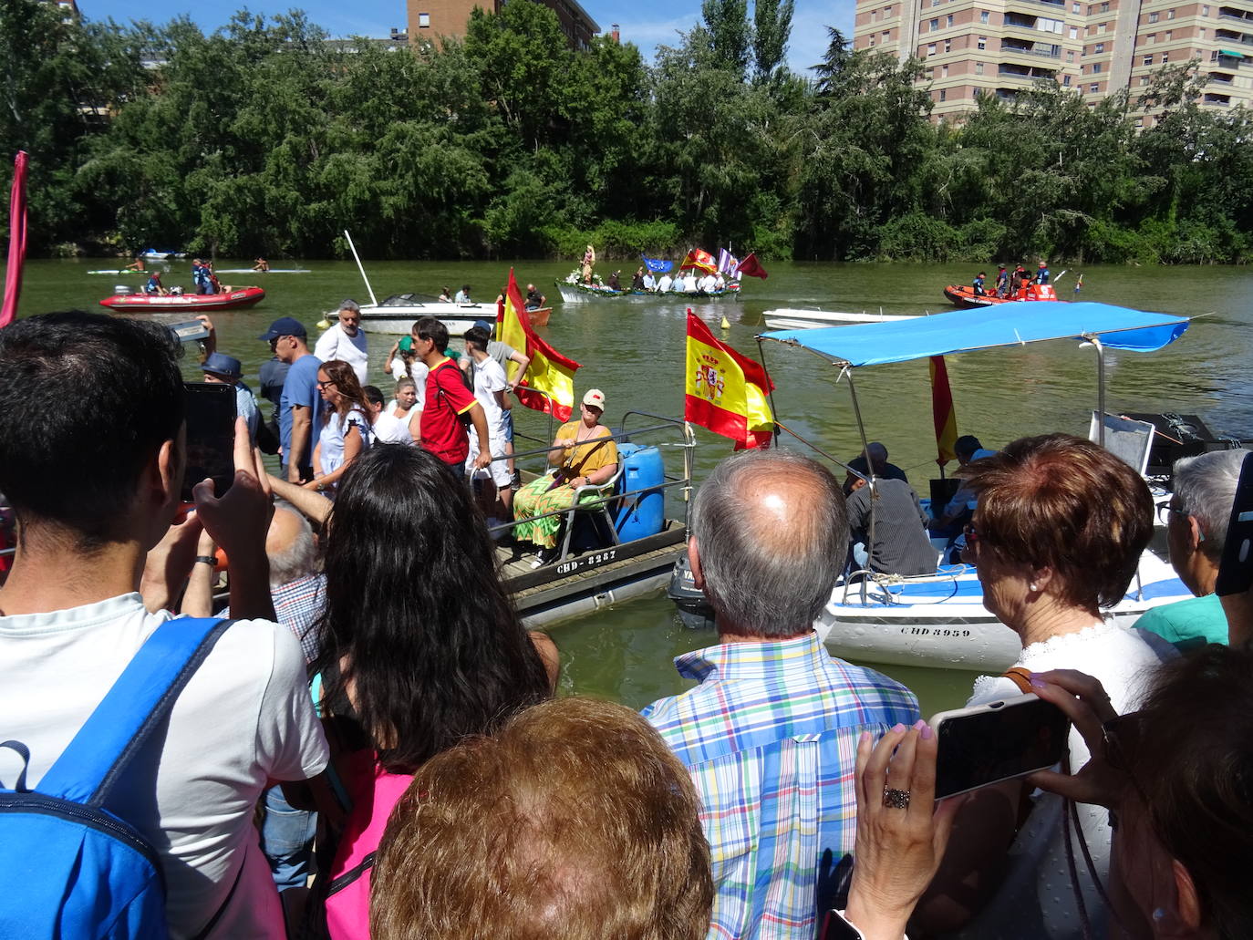 Misa y procesión en honor a la Virgen del Carmen en Valladolid