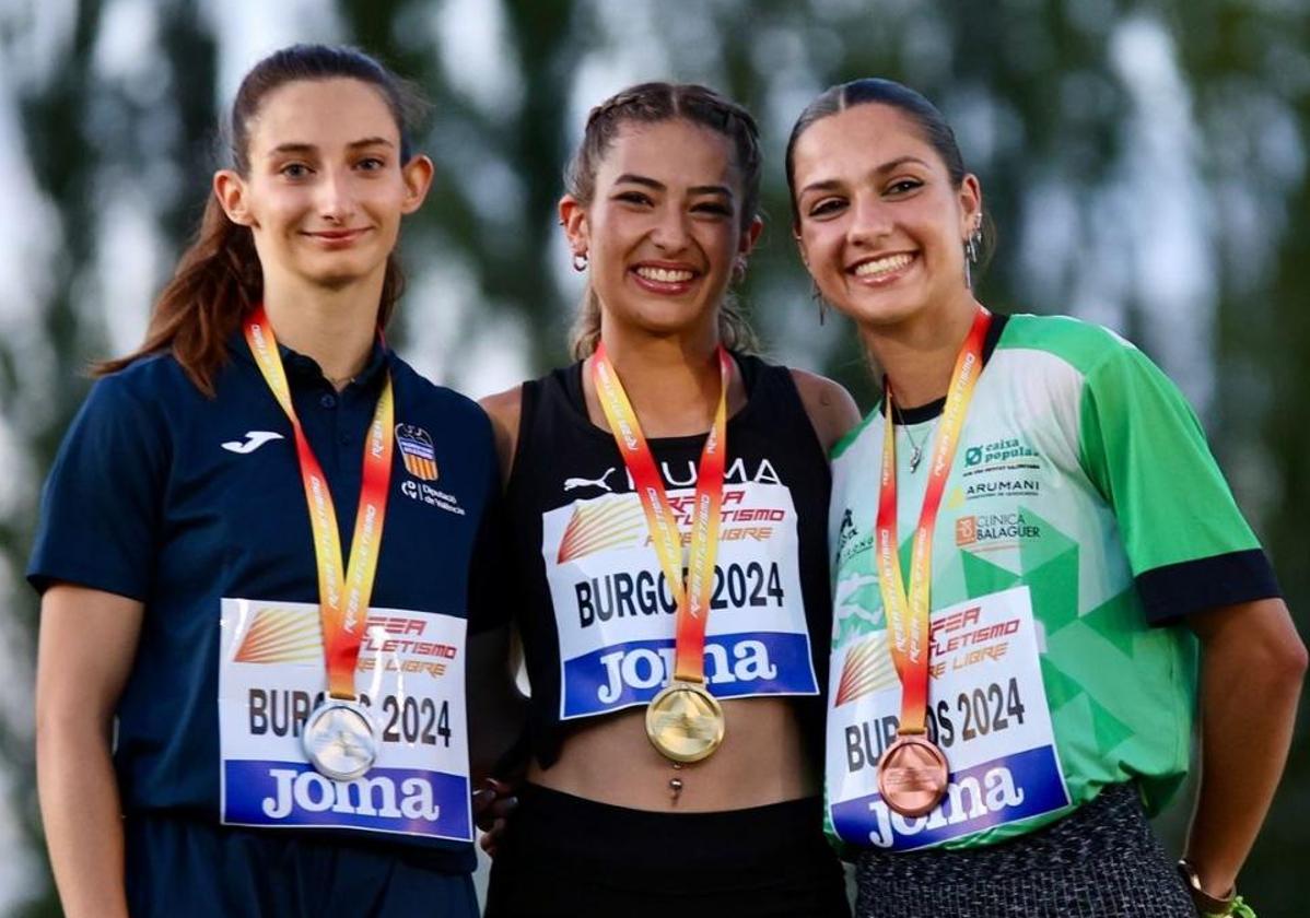 Lucía Carrillo, ganadora de la final de 100 metros.