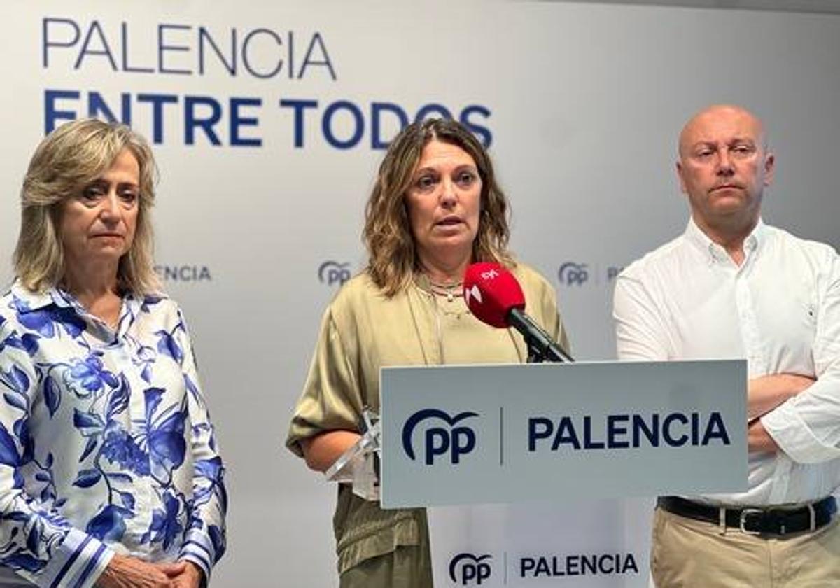 Milagros Marcos en la comparecencia de este lunes en la sede del PP.