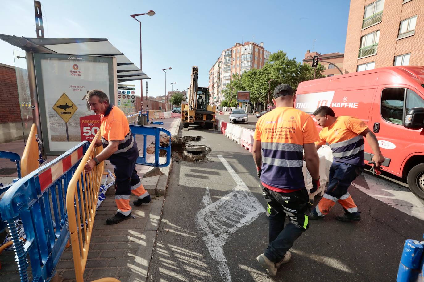 Las imágenes del socavón de la avenida de Segovia