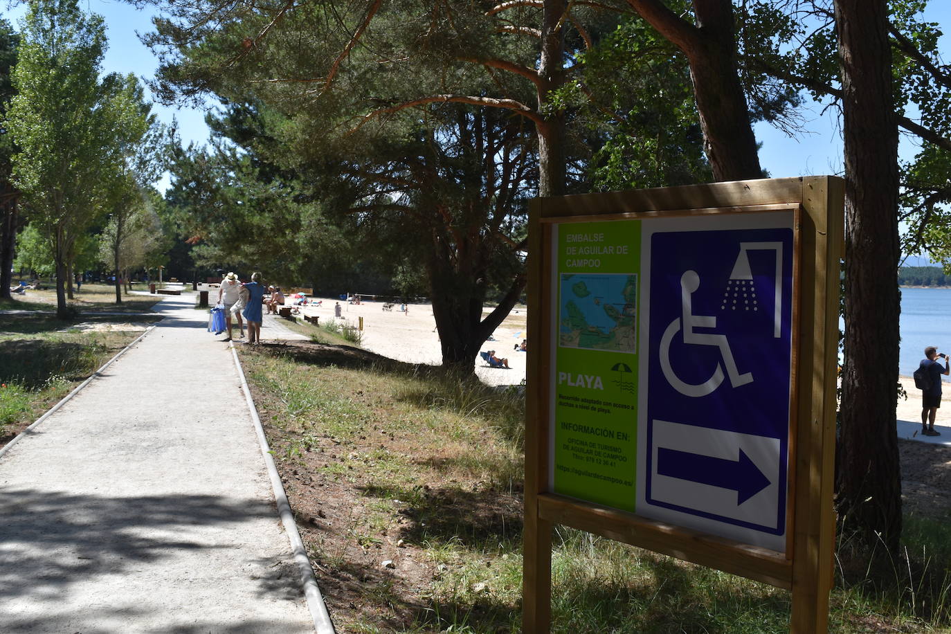 La playa de Aguilar de Campoo funciona a pleno rendimiento