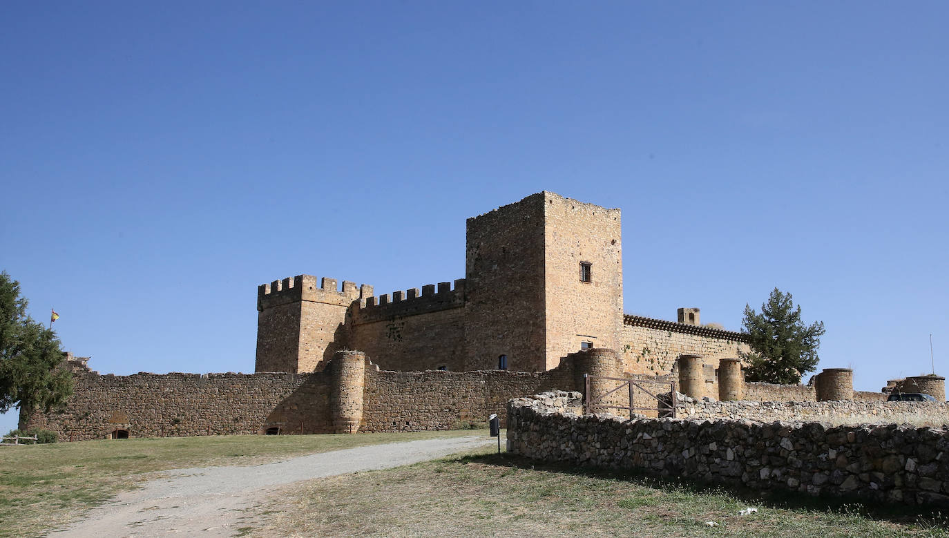 Fotografías de la visita de Luis Álvarez al castillo de Pedraza