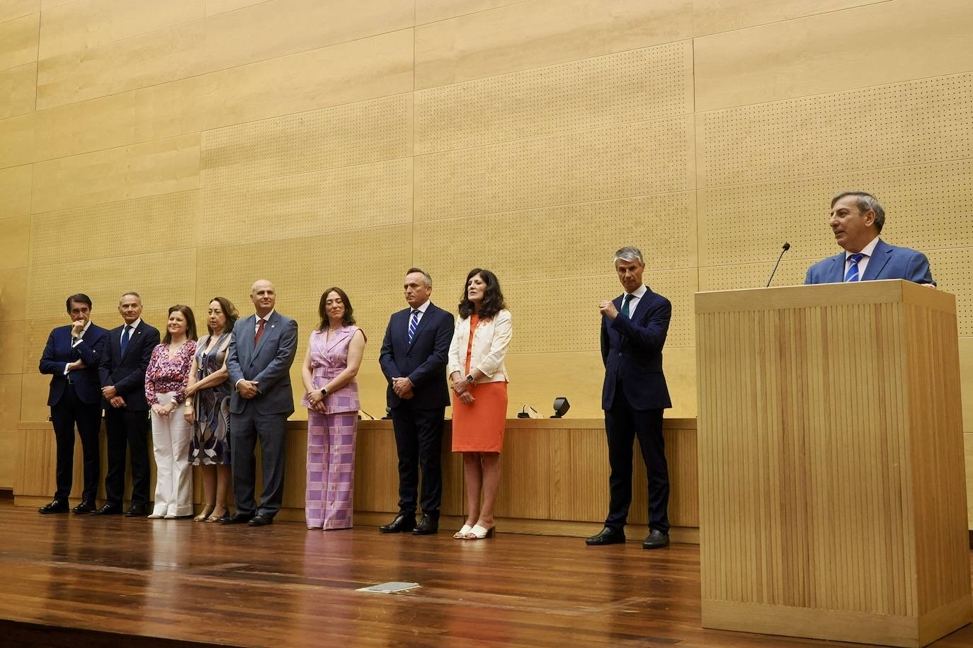 El consejero de Movilidad y Transformación Digital interviene en el acto de toma de posesión.