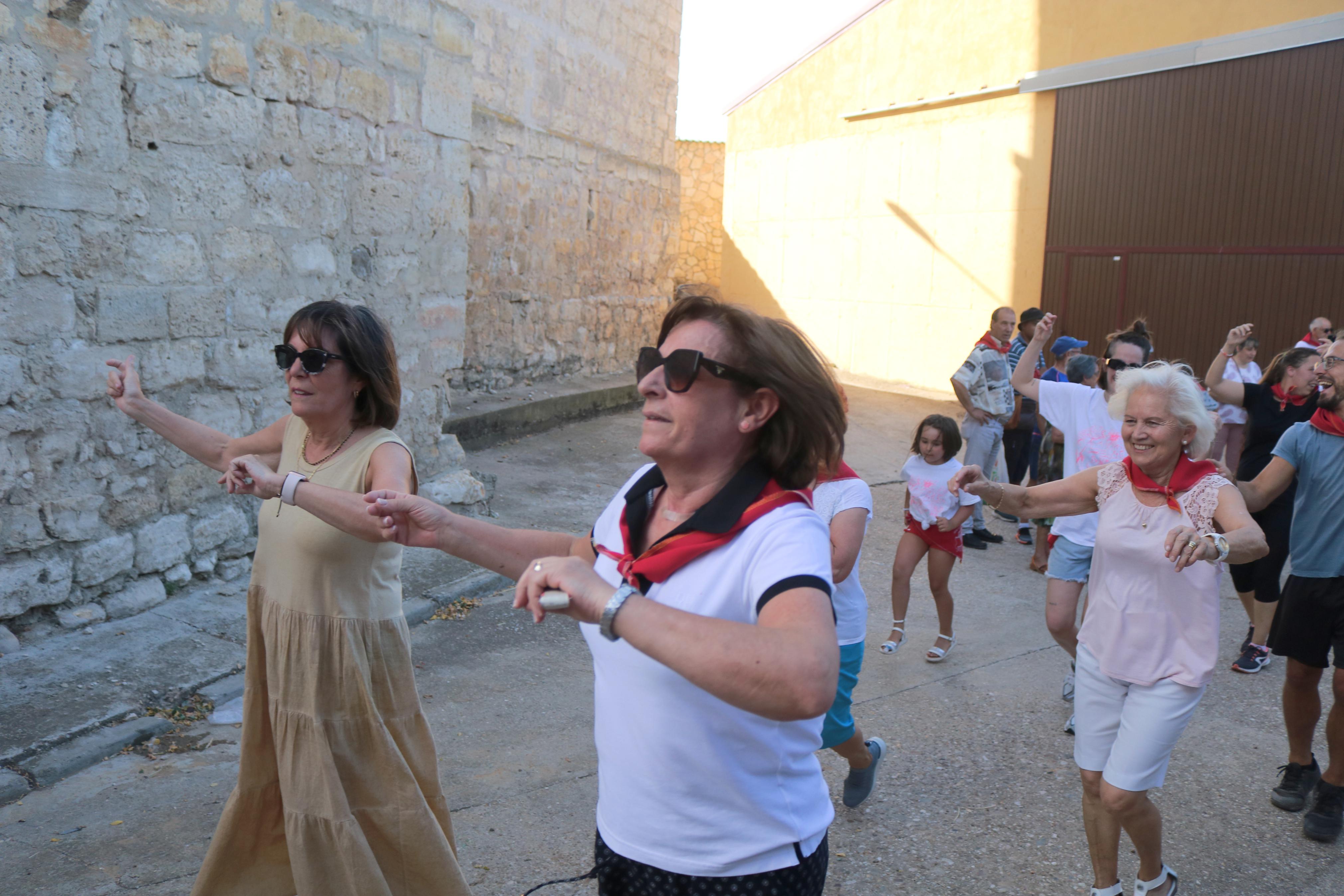 Villahán danza a Santa Marina